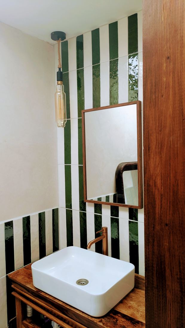 Vasque sur meuble bois